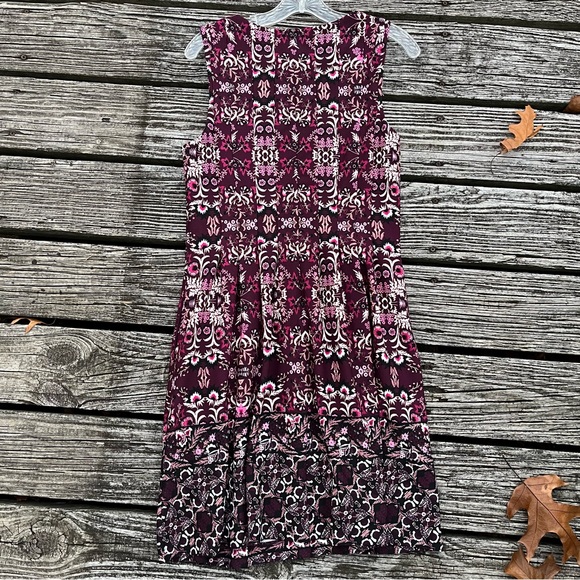 Vince Camuto | Kaleidoscope Floral Pattern Dress - Picture 3 of 8